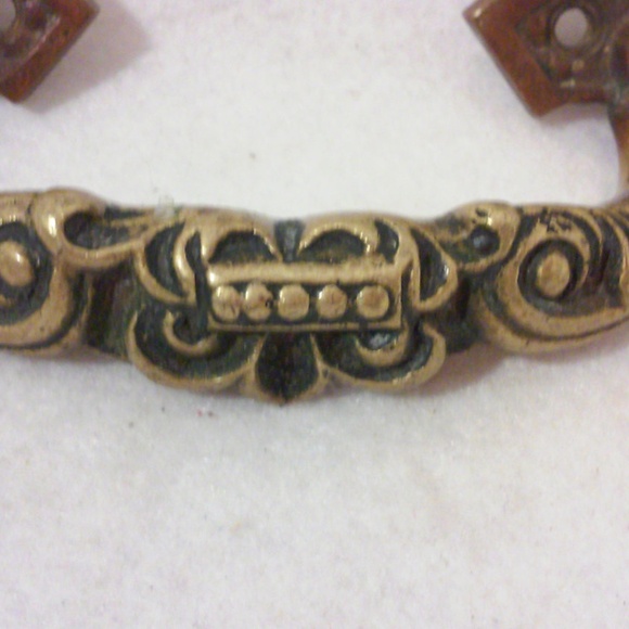 Antique Solid Bronze Brass Drawer Pull Architectural Salvage Edwardian Victorian - Picture 3 of 4